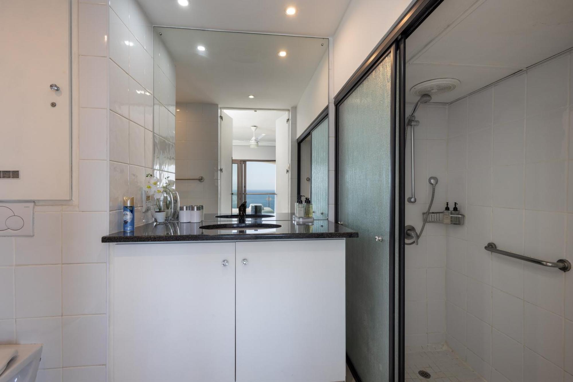 803 Bermudas - By Stay In Umhlanga เดอร์บัน ภายนอก รูปภาพ